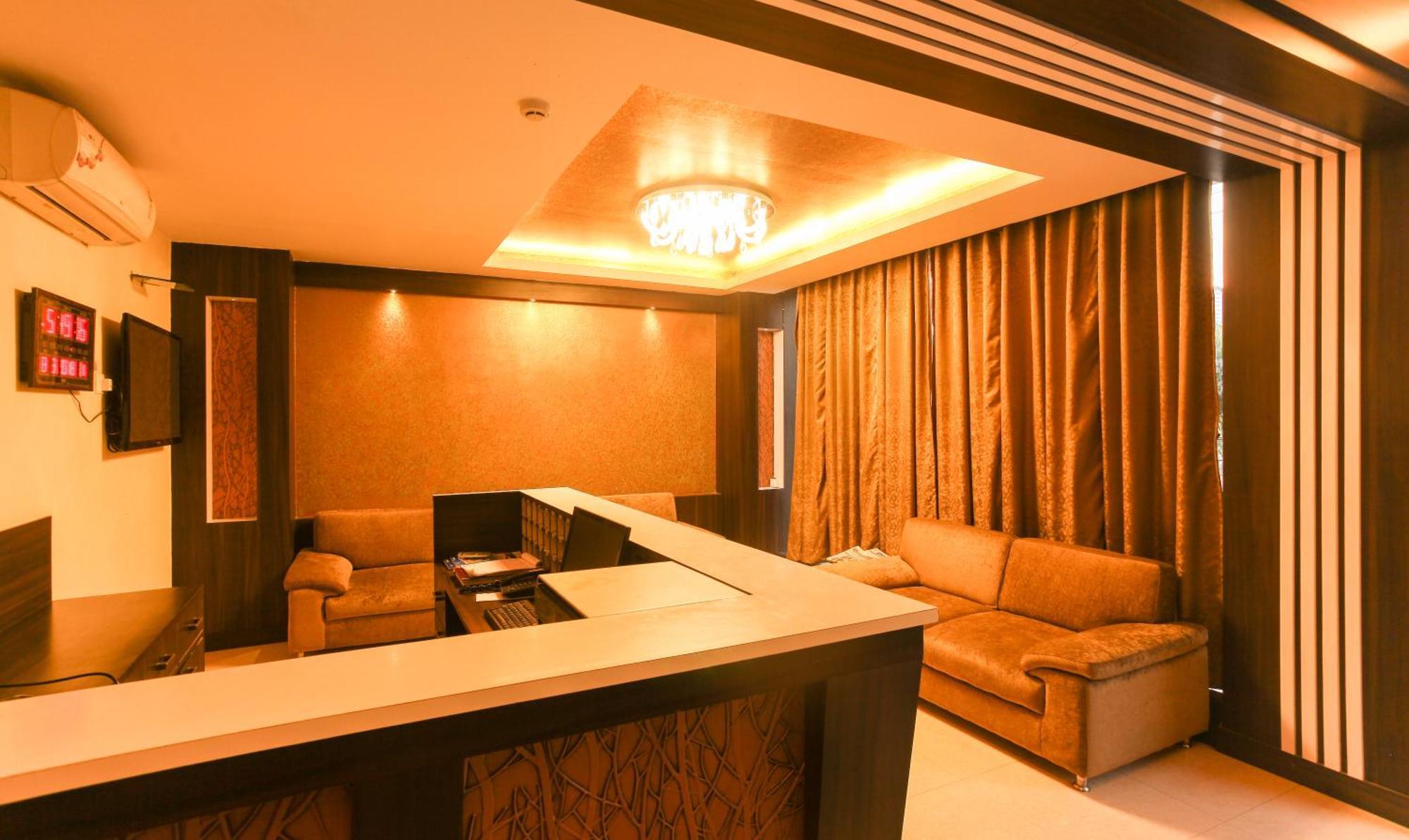 Hotel Janki International 3 Km From Kashi Vishwanath Temple Free Pickup From Railway Station - Varanasi — Photos 2